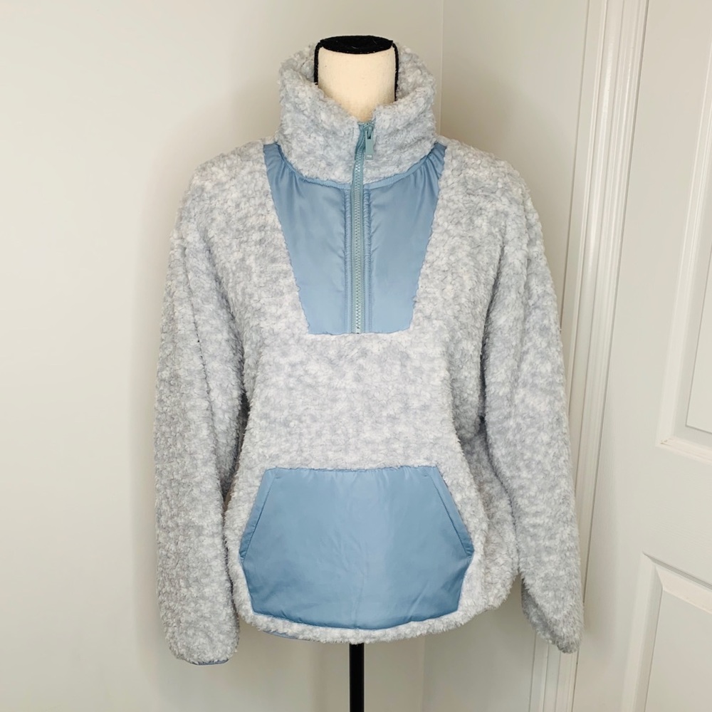 Cozy Sherpa kangaroo front pocket jacket